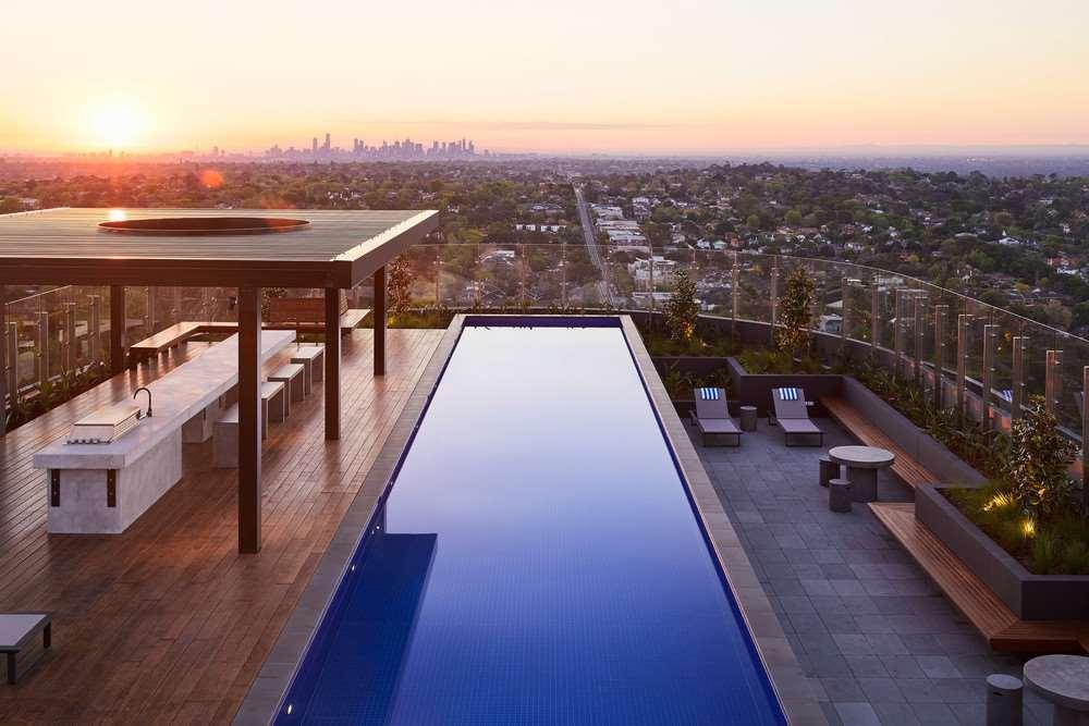 เดอะเชน เมลเบิร์น - อาร์ต ซีรี่ส์ Hotel บ็อกซ์ฮิลล์ สิ่งอำนวยความสะดวก รูปภาพ The rooftop pool at The Standard West Hollywood